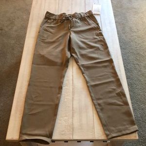 Lululemon on the Fly 7/8 Pant